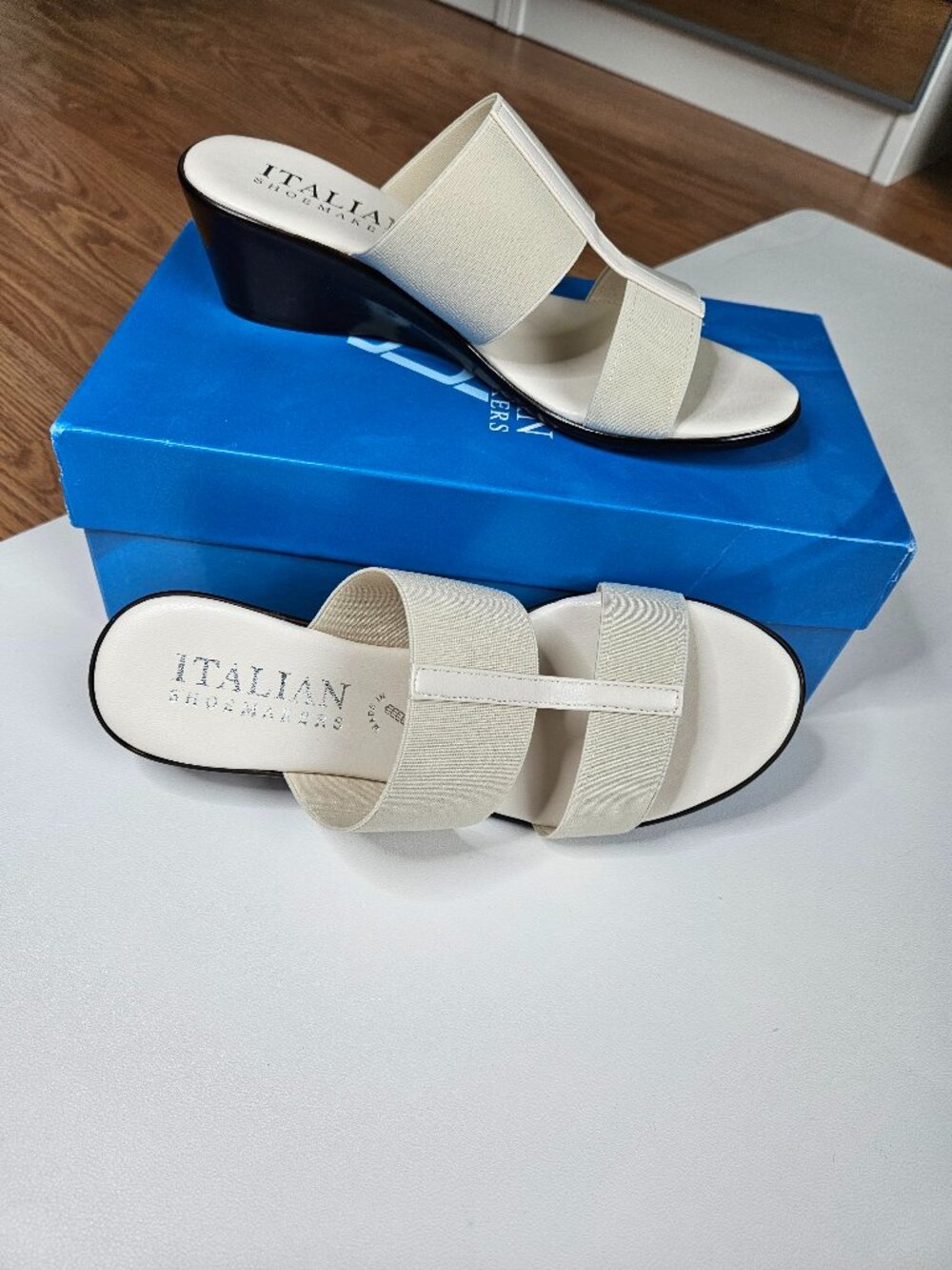 Italian Shoemakers Sadey Stretch Elastic Wedges, Made in Italy, Size 7, Natural - Picture 8 of 13